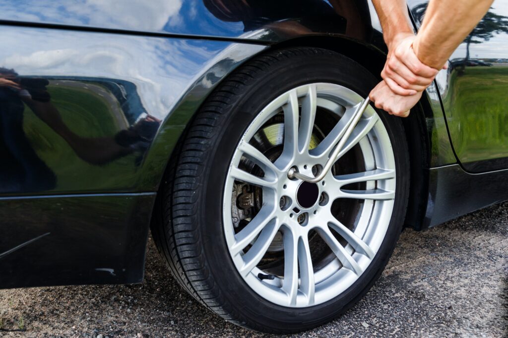 Peuton changer un seul pneu ? Blog de Muchpneu.fr