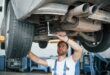 Amortisseur à gaz ou à huile : conseils et différences