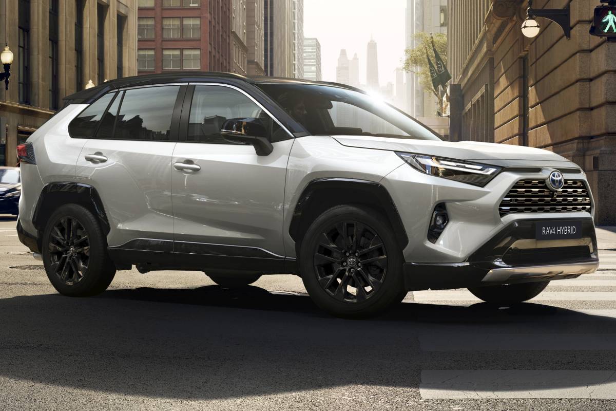 SUV Toyota RAV4