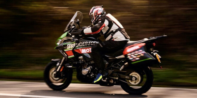 Bridgestone Battlax T32 protagonistes du nouveau record de moto touring