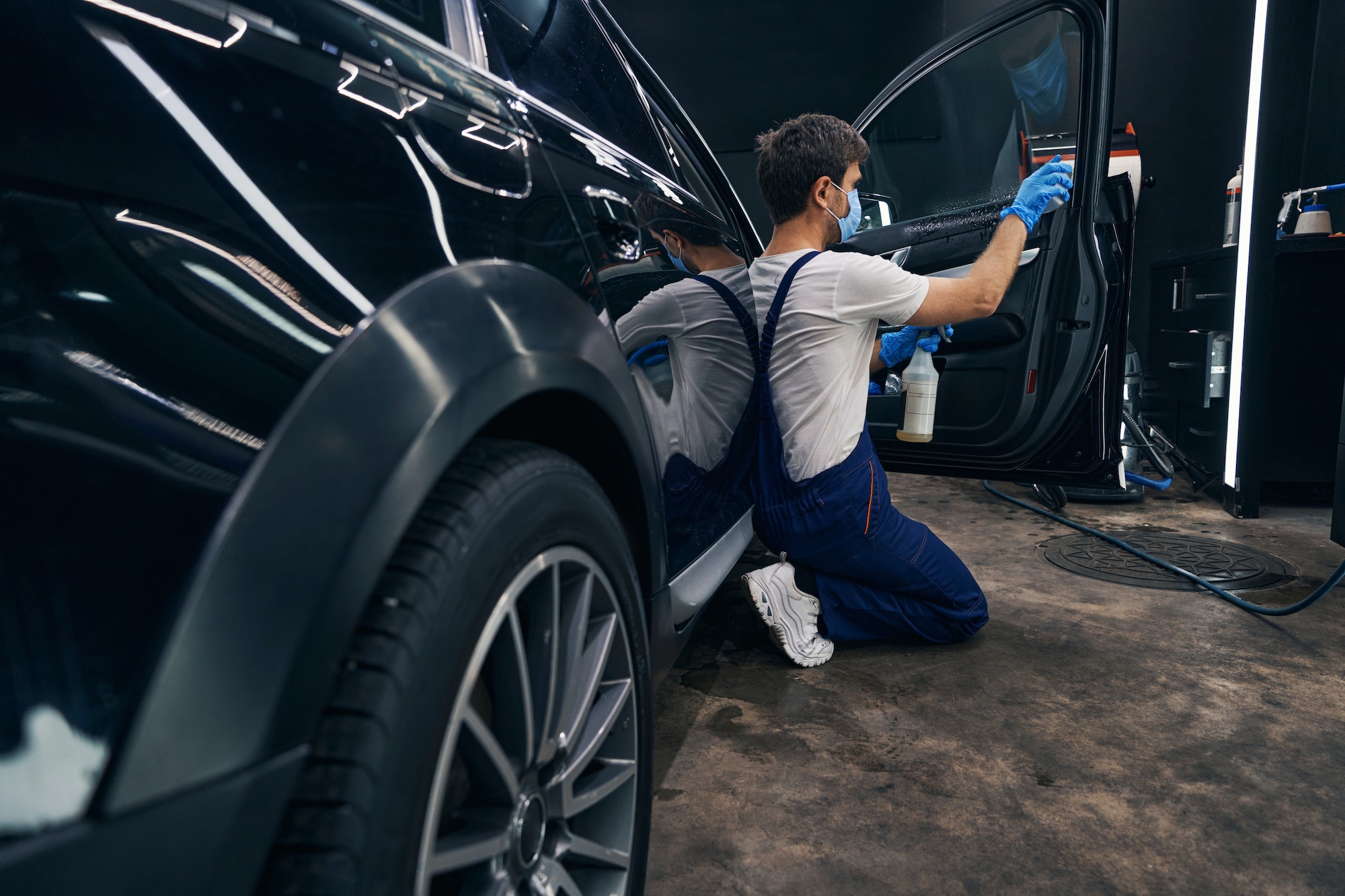 Contrôle de qualité d'une voiture neuve