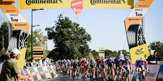 Continental équipe les véhicules officiels du Tour de France avec les pneus PremiumContact 6