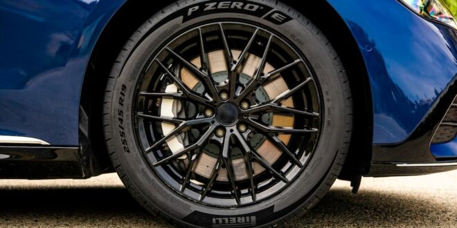 Voici le logo que Pirelli apposera sur ses pneus 50 % durables.