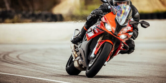 Michelin présente trois nouveaux pneus pour motos sportives et tout-terrain