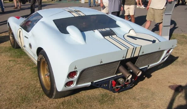 La Ford GT40 Mk II seconde des 24 Heures du Mans 1966.